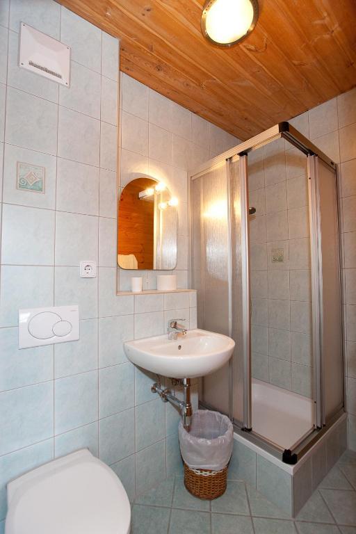 Gasthof - Pension Oedsteinblick Johnsbach 객실 사진
